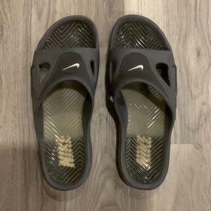 Vintage Nike swoosh sandals